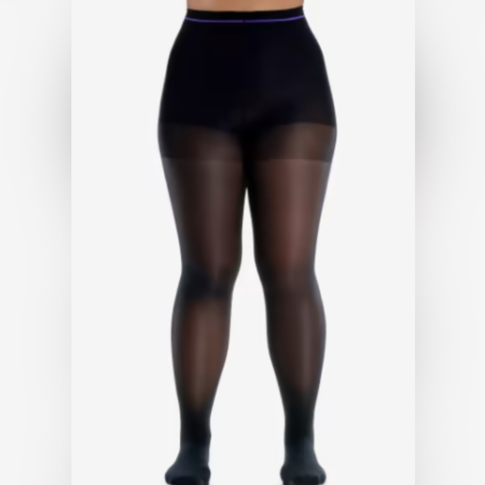 UNOPENED Sheertex Essential RIP Resist Sheer Tights